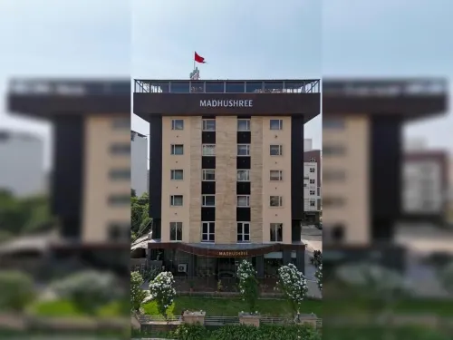 Madhushree Hotel