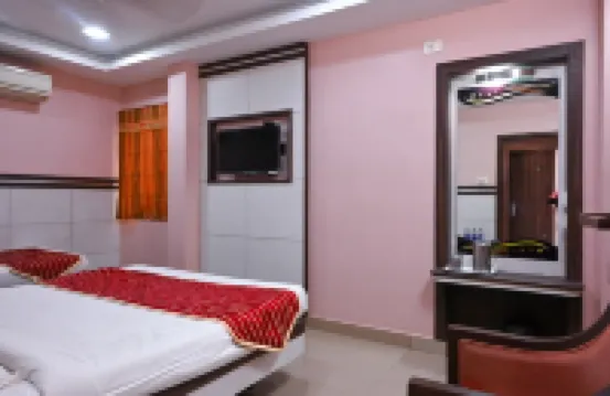 Hotel Tvk Regency فنادق في ضاحية تيرونلفلي