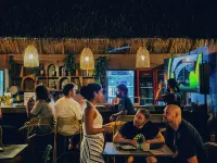 Viajero Puerto Escondido Hostel - bar
