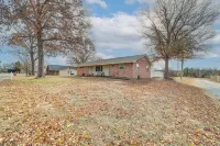 Close to Route 66! Bristow Home w/ Spacious Yard