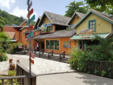 Ocho Rios Getaway Villa at The Palms Hotels in Greenwich Park