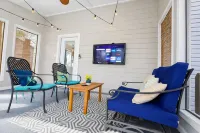 Lake Point 4Br Family Home- Game Room + Fire Pit. 1 Min from Lake Allatoona.
