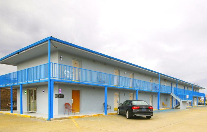 Marshall Lodge by OYO Hwy 65