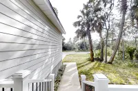 Newly-built 2-story Home Near the Ocean With Patio, Washer/dryer, Streaming
