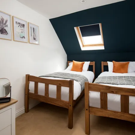 Historic 2BD Maisonette in Coastal Eyemouth Отели в г. Аймут