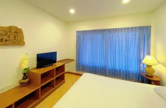 The Rinra Kamala Hut