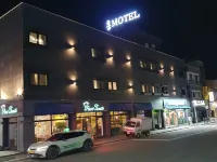 Jumunjin Hong Motel Hôtels à proximité de : Bibliothèque Sungju