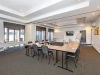 Comfort Inn & Apartments Northgate Airport Hotels in Northgate