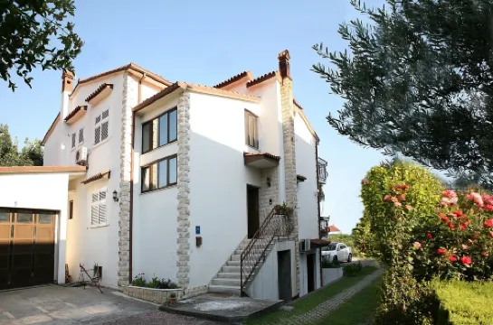 Apartments Bozana