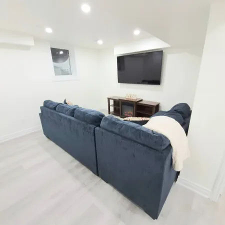 Niagara Cozy Suite - Modern 2Bed 15 min to Falls