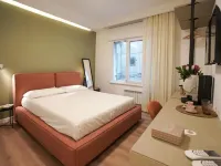 B-Pizzofalcone Hotels near San Francesco di Paola