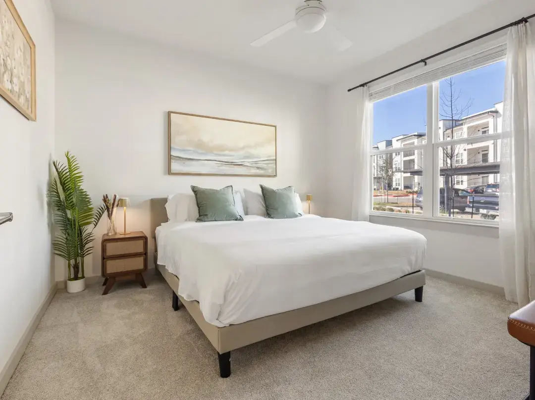 Stylish Ground Floor 2br 2ba With Private Patio - San Marcos, TX