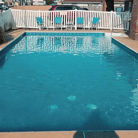 Pelican Point Motel
