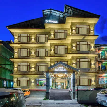 Hotel Day and Night