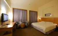 Premier Hotel
