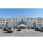 Studio 6 Extended Stay Shreveport Airport LA - parking