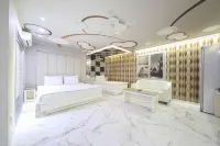 梁山可汗汽車旅館