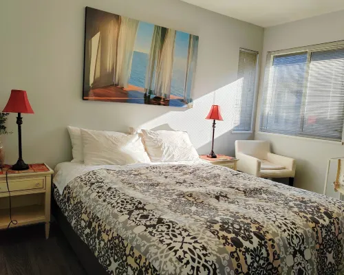 Bed Plus YVR Airport Hotels in Vancouver