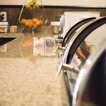 Spring Water Hotel & Suites