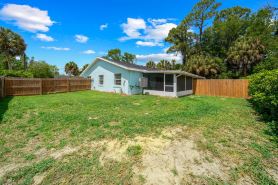 Manatee Cove Retreat | Pet-Friendly Coastal Home Sleeps 6