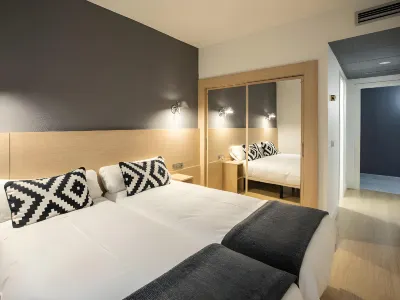 Hotel Burlada Hotels in 