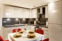 Mezzanine Apt   Free Parking   Near Bradford Centre   Leeds - واي فاي