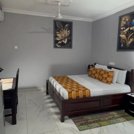 Amuzu Hotel
