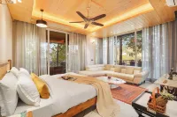 ELIVAAS 4 BHK Kavya Villa With Lounge -  Holiday Villas