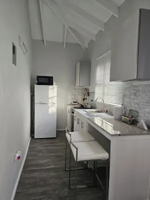 Anne's Apartments - Apartments
