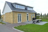 Holiday Home in Maastricht with Terrace - Swimmingpools