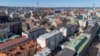 Top Floor Luxury - 2BR Scandi Home