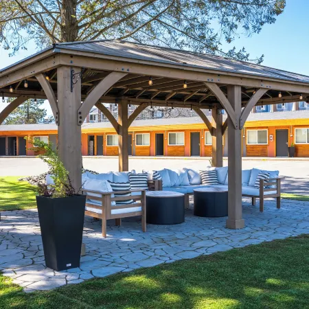 VIP Motel