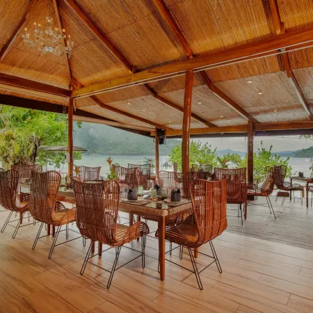 Lihim Resorts