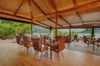Lihim Resorts