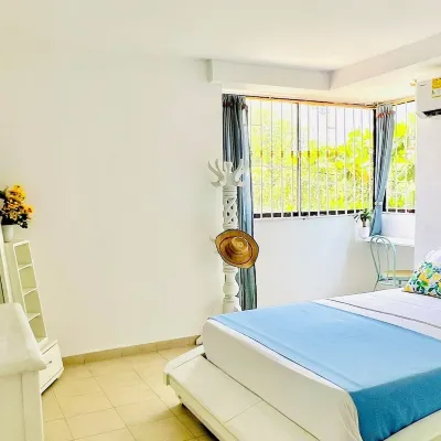 Apartamento Boutique Cartagena Plaza de Toros Hotels near Olympic Centre