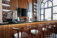 Diamond Hotel Shymkent - Pysäköinti