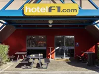 Hotelf1 Mulhouse Bâle Aéroport Hotel di 