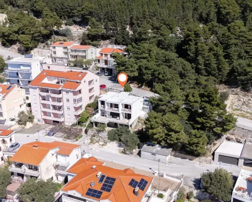 Apartments Vedra Hotels near Archaeological Collection