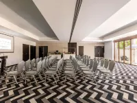 Pullman Port Douglas Sea Temple Resort & Spa
