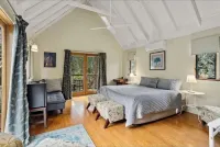 The Old Church Bed and Breakfast - parking