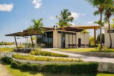 2-Level Retreat + Jacuzzi | Free Airport Transfer Các khách sạn ở 