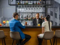 布加勒斯特 Unirii 美居酒店 - 酒吧