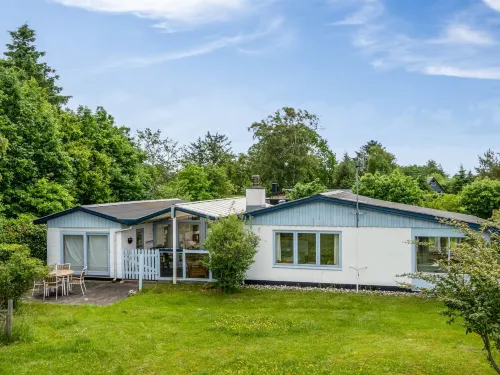 "Lenard" - 400m from the Sea - 3-Star