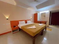 Kalluvalappil Holiday Inn
