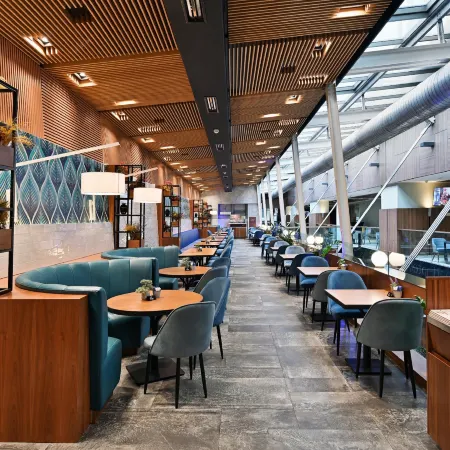 Bosmal Arjaan by Rotana