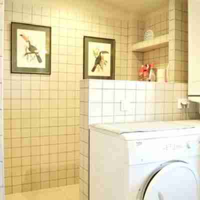 La Promenade | Two Bedroom on the Bay Others
