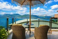 Luxury Sea Residence by Kristina - Homestays