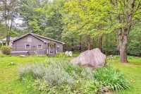 1 Mi to Brantingham Lake: New York Getaway! - Wifi