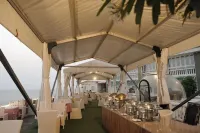 State Beach Resort & Spa - breakfast