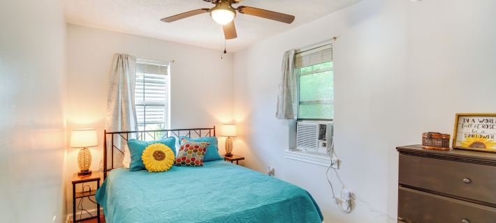 Charming Dtwn Retreat 1 Mi to Ocean Springs Beach Hotels in Jackson County